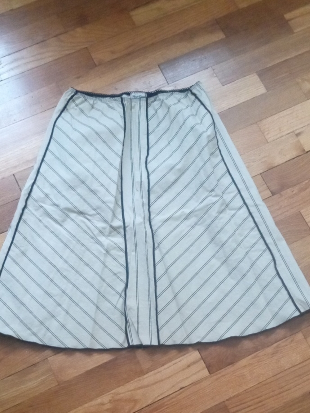 Striped A-Line Cream and Black Women’s Skirt medium, elastic waist